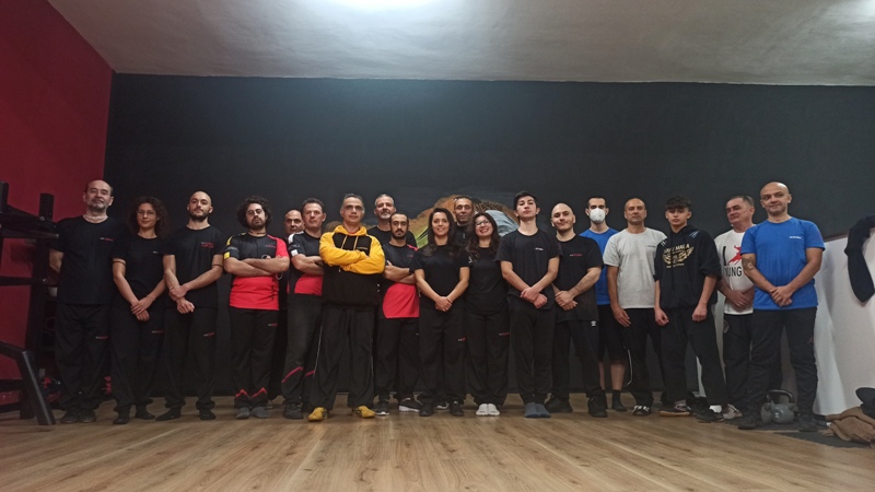 kung fu academy di Sifu Salvatore Mezzone, arti marziali wing chun, weng chun, wing tsun, tai chi quan, chi kung, sanda e sport dacombattimento, shaolin cina.jpg (1)